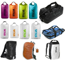 Väskor, ryggsäckar och vattentäta väskor.