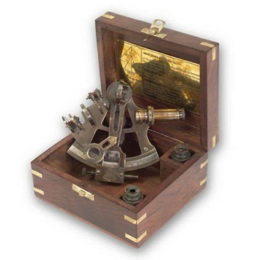 Ventura sextant in wood and brass