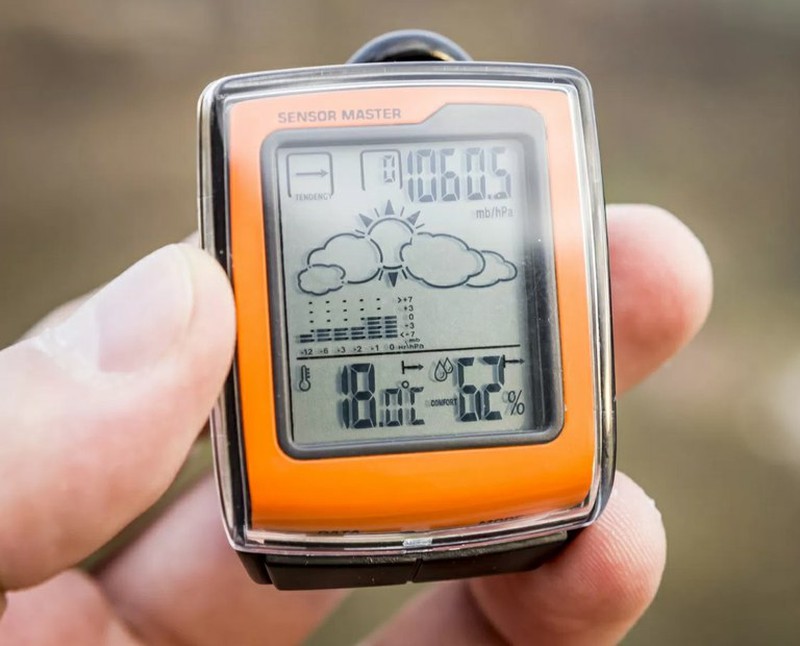 Ziel Altimetro-Barometro tascabile con bussola e termometro