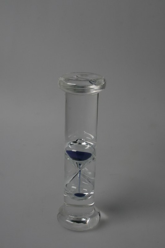 Afwijking Versnel Kietelen Blauw zandloper vloeibaar glas 14,5 cm / 1 min — Raig